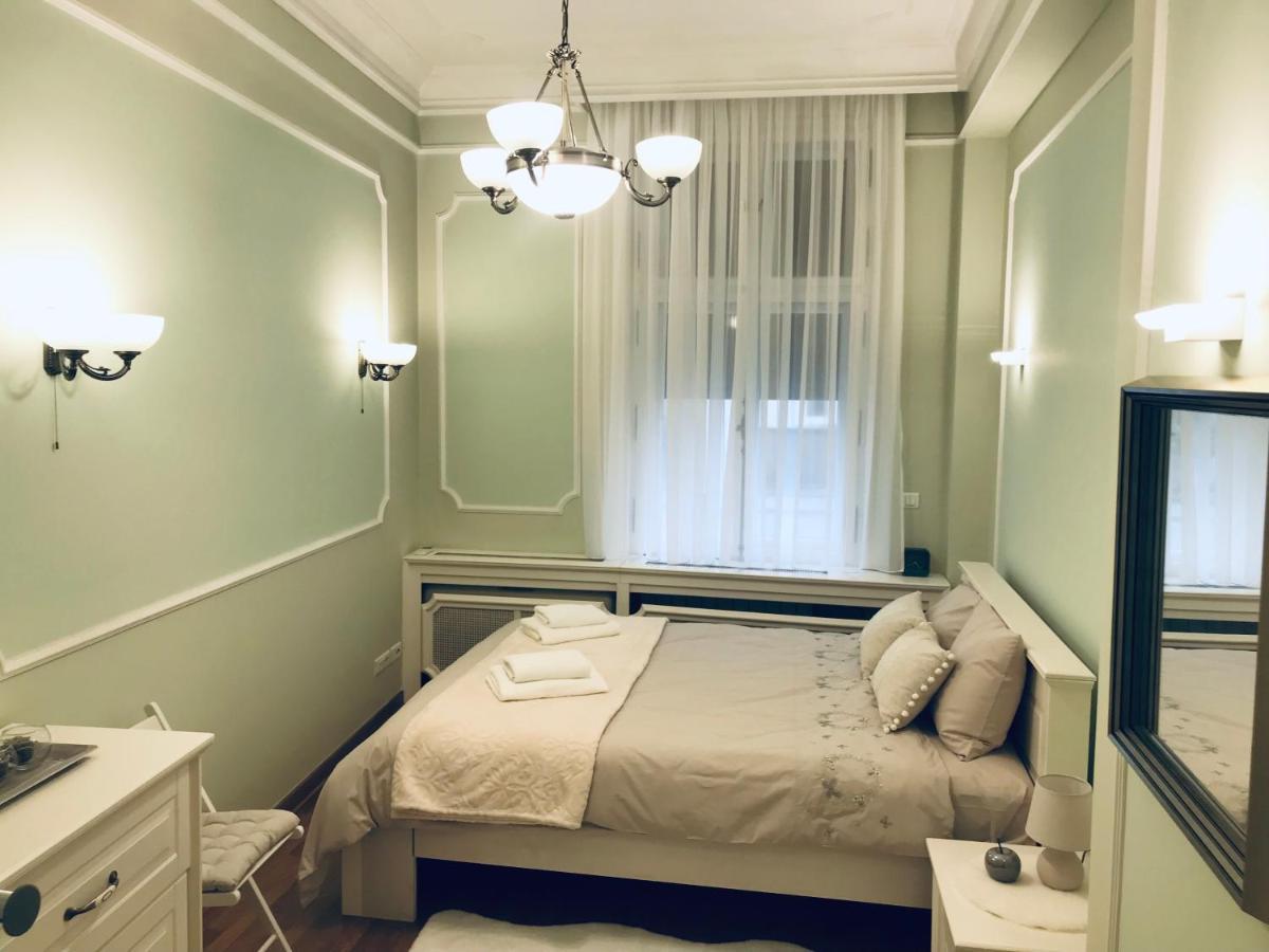 Knez Sima Jacuzzi, 3 Bedrooms, Balcony In Stari Grad Белград Экстерьер фото